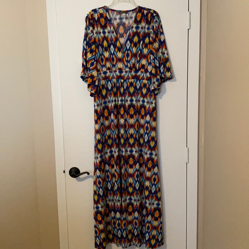 Maxi Dress - Multicolor - Like new condition